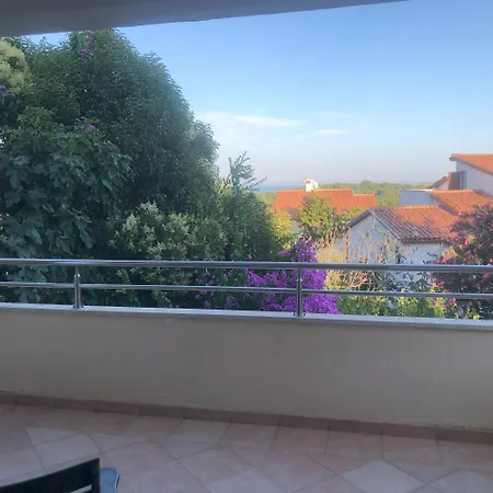 Apartment Tomic
