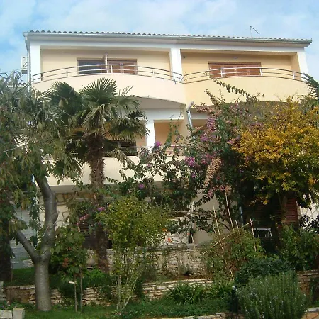 Apartman Tomic